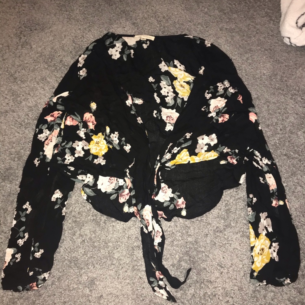 black & flowers long sleeve blouse